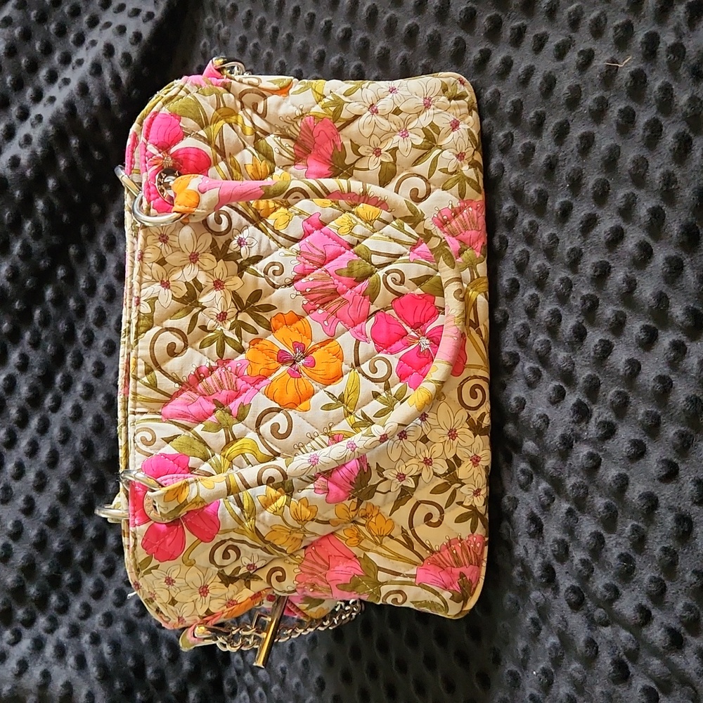 Vera Bradley shoulder bag with a removable longer strap
